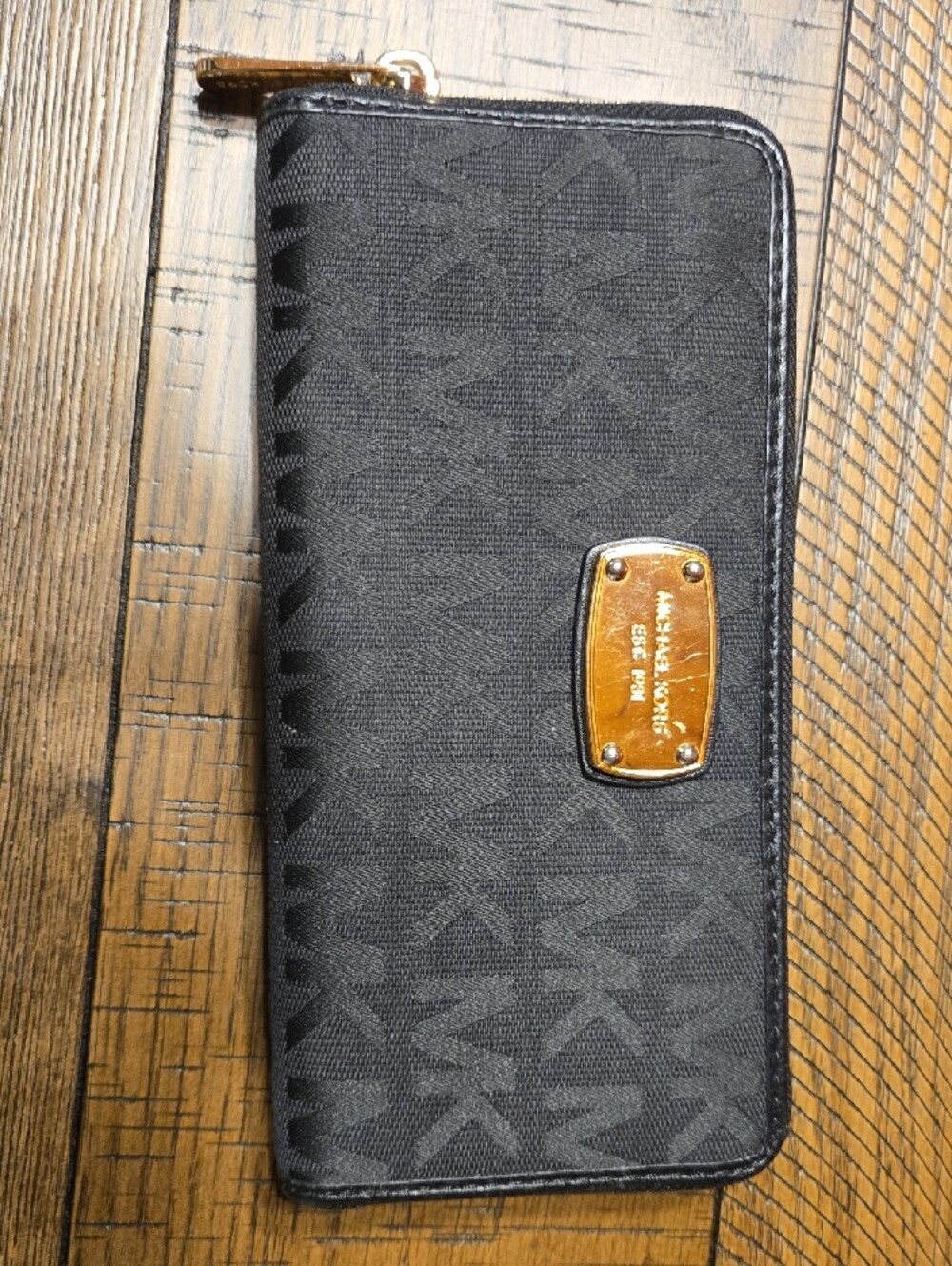 Michael Kors Black Logo Zip Card & Key Holder with Gold-Tone Plate